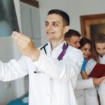 Top 10 Best Hinduja Hospital Orthopedic Doctors List